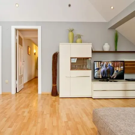 Dora App 14 塞巴特黑灵斯多夫